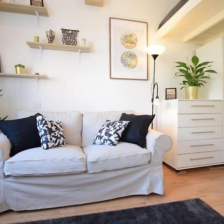 Stylish Studio Apartment Camden ロンドン エクステリア 写真