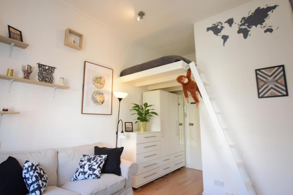 Stylish Studio Apartment Camden ロンドン エクステリア 写真
